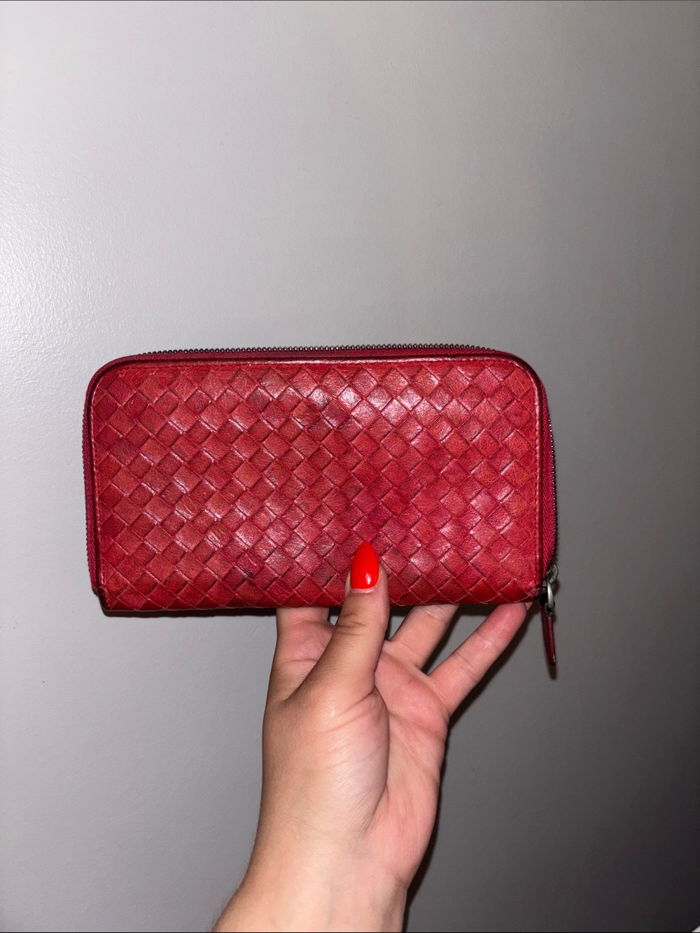 Bottega Ventega Red Woven Leather Zip Wallet